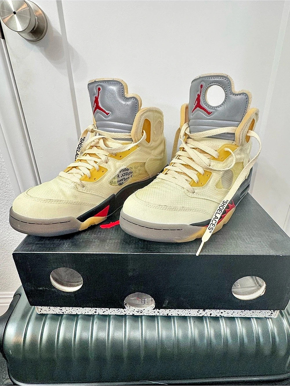 Jordan Air Jordan 5 Retro SP Off-White Sail Sneakers Cream & Yellow US 10 Like